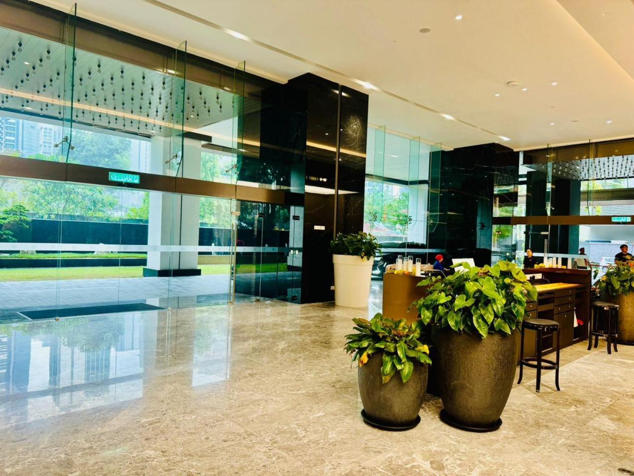 Crown Suites The Manor Klcc Kuala Lumpur City Center Exterior foto